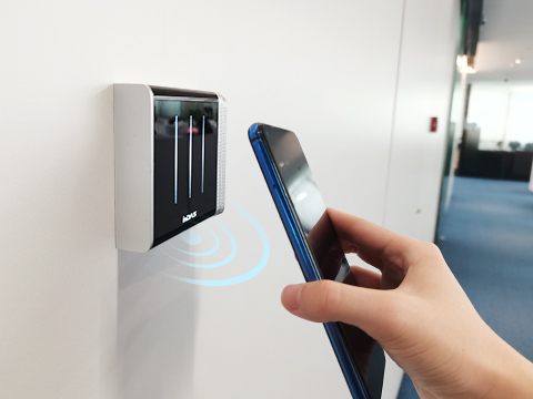 物聯(lián)網(wǎng)門禁管控設備系列